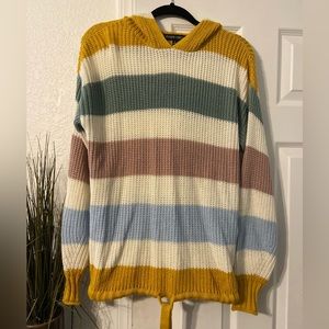 Womens Sweater w/Hood